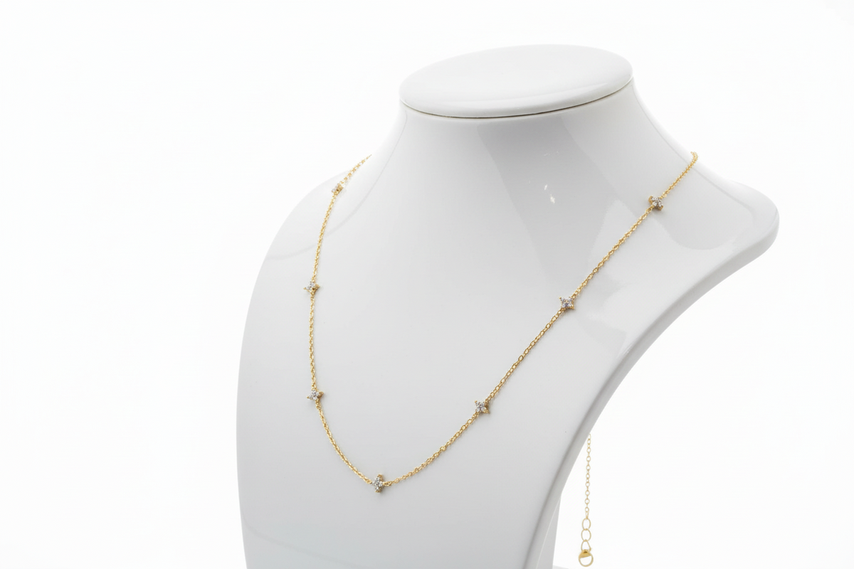 Collier acier inoxydable avec motifs oxyde de zirconium